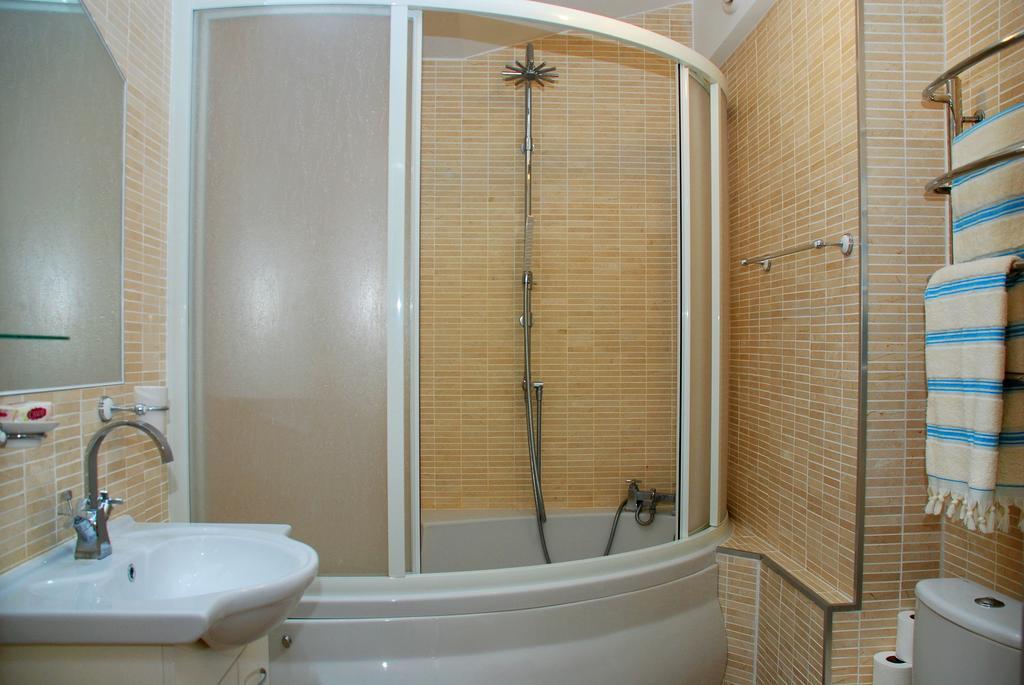 Kiev Pozniaky Apartment Habitación foto