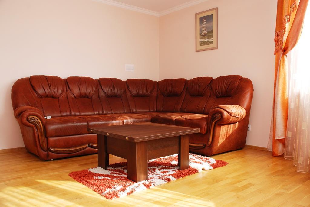 Kiev Pozniaky Apartment Habitación foto
